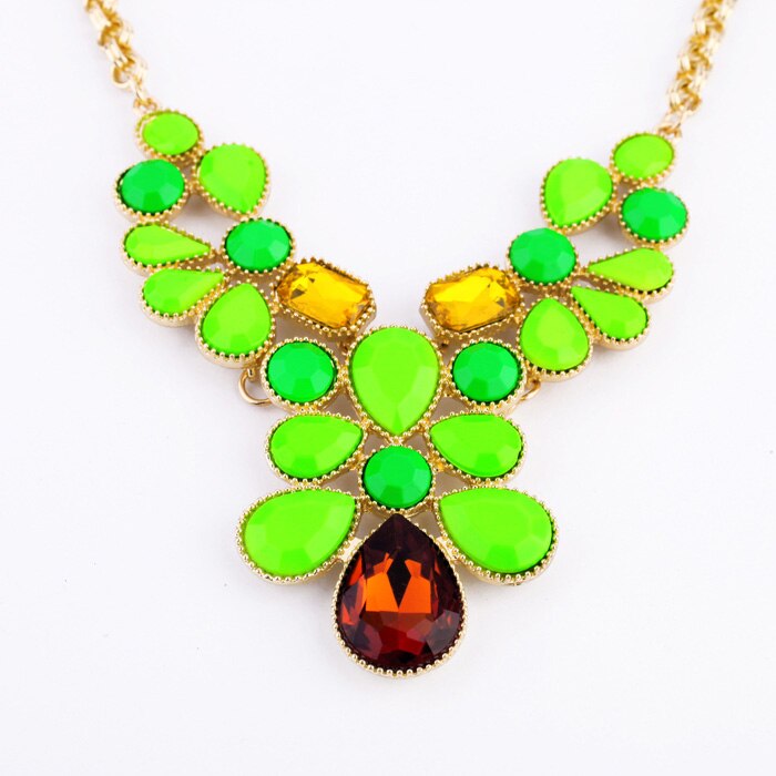 Imitation Gemstone Cluster Green Necklace Online Shopping India Bright Color Maxi Necklace Jewelry Accessories