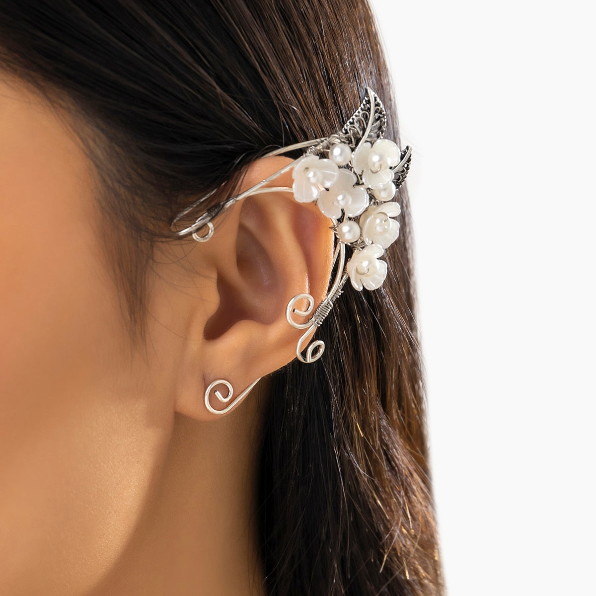 IngeSight.Z 1pcs White Pearl Flower Leaves Ear Clip for Women Simple Retro Elves Earrings Ear Bone Clips Jewelry Gift