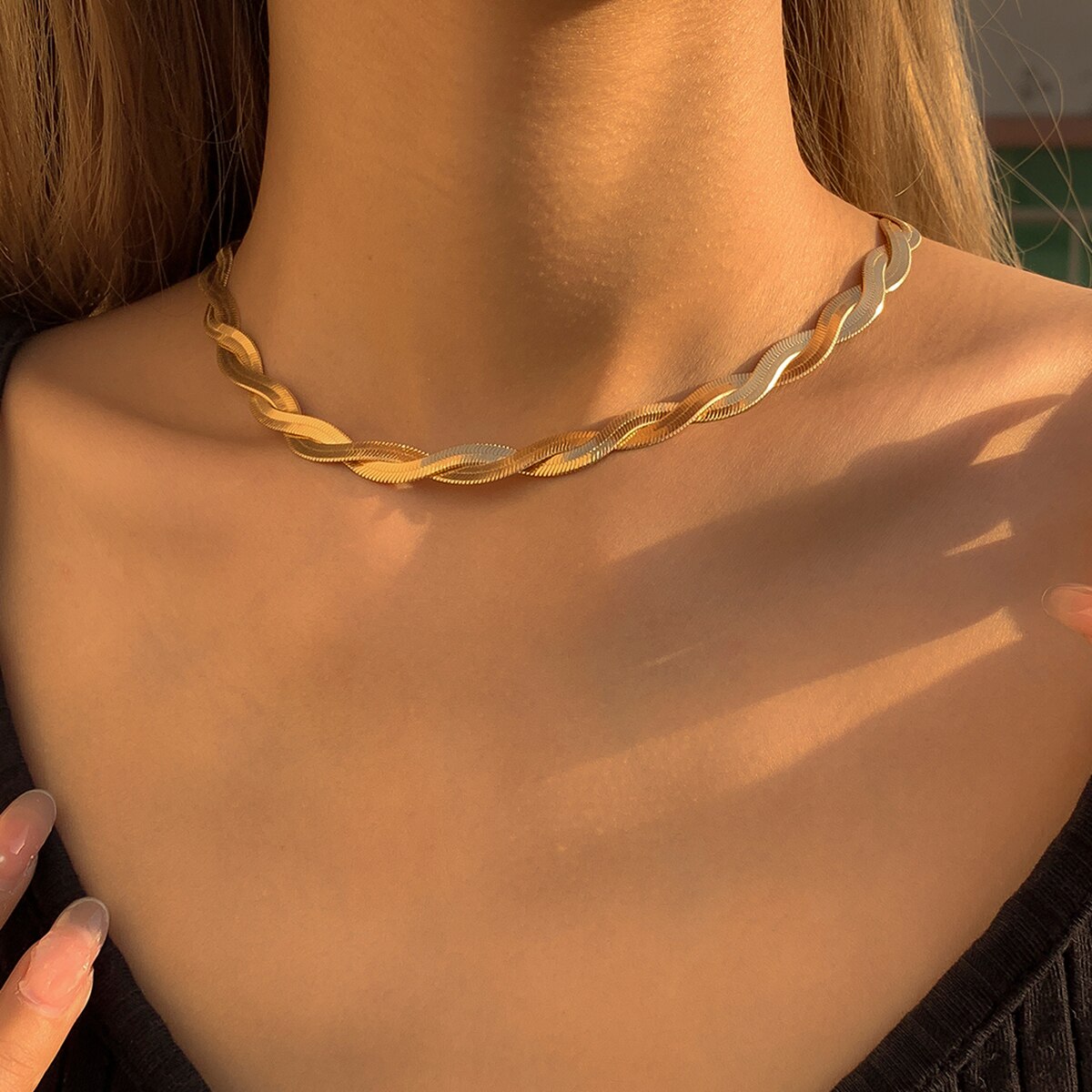 IngeSight.Z Copper Flat Blade Snake Chain Choker Necklace for Women Double Layered Twisted Metal Short Clavicle Necklace Jewelry