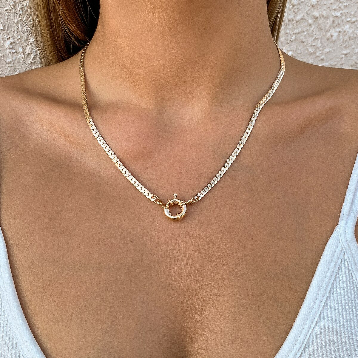 IngeSight.Z Flat Blade Snake Chain Short Choker Necklaces Gold Color Link Chain Necklaces for Women Simple Minimalist Jewelry