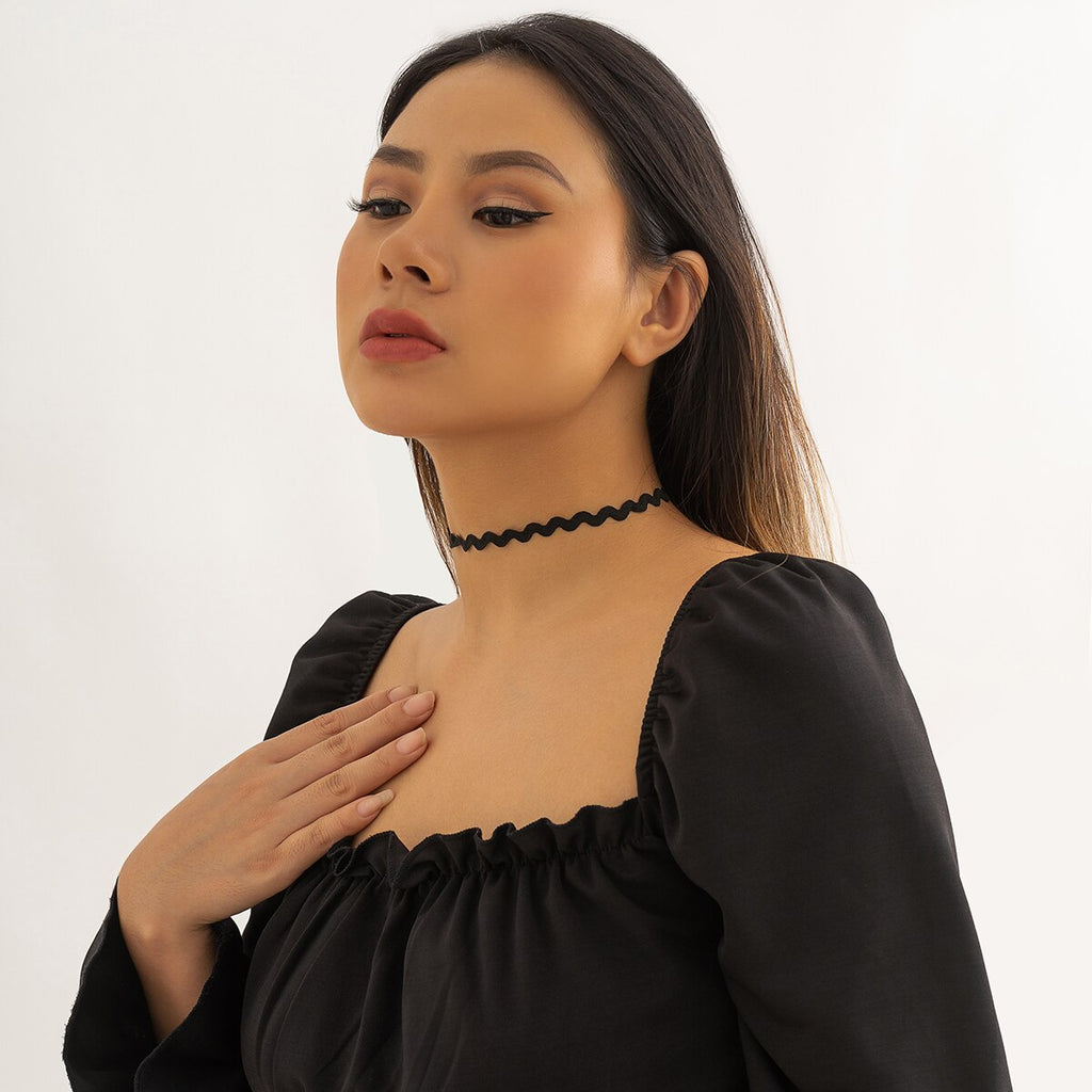 IngeSight.Z Gothic Tattoo Black Wavy Lace Leather Velvet Collar for Women Sexy Vintage Punk Style Choker Necklaces Jewellery