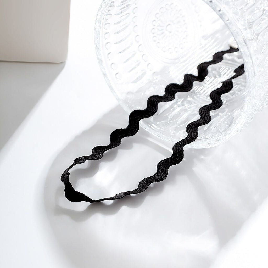 IngeSight.Z Gothic Tattoo Black Wavy Lace Leather Velvet Collar for Women Sexy Vintage Punk Style Choker Necklaces Jewellery