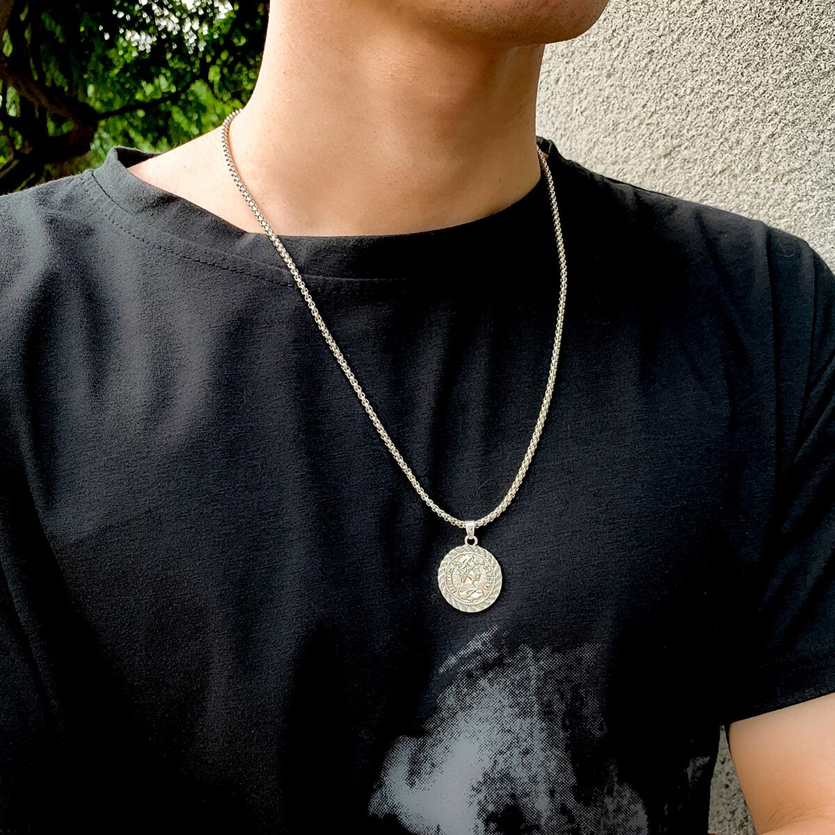 IngeSight.Z Men Punk Portrait Carved Coin Pendant Long Necklaces Hip Hop Rock Silver Color Choker Necklaces Collier Jewelry Gift