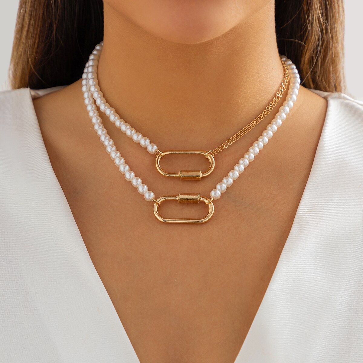 IngeSight.Z Multilayer Exaggerated O Buckle Imitation Pearl Choker Necklace for Women Vintage Wedding Bridal Bead Chain Neck