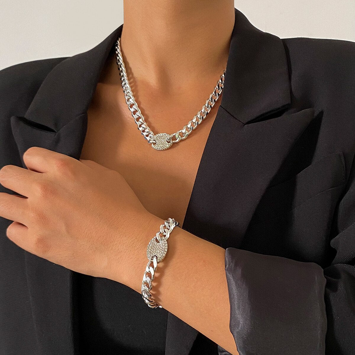 IngeSight.Z Rhinestones Crystal Pig Nose Chain Choker Necklaces Miami Curb Chunky Thick Collar Necklaces for Women Neck Jewelry