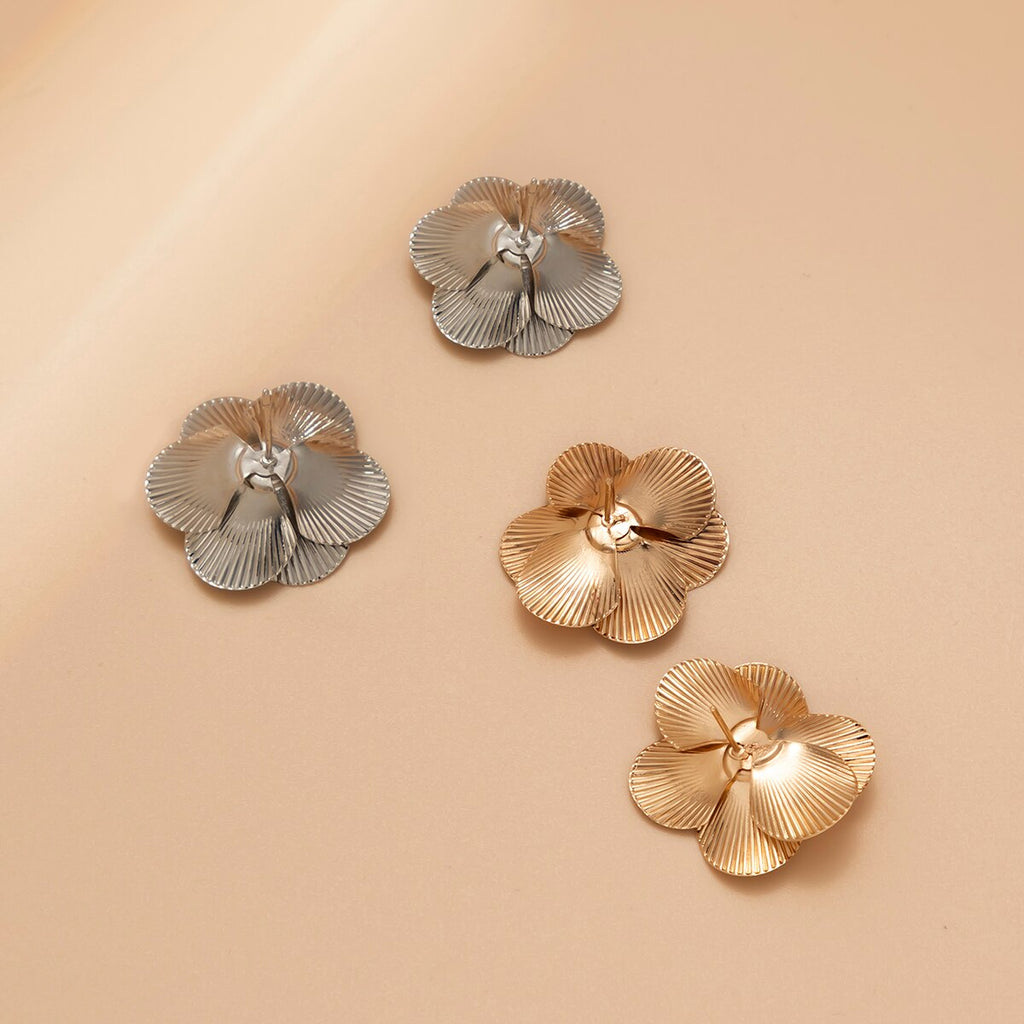 IngeSight.Z Vintage Metal Flower Stud Earrings for Women Imitation Pearl Piercing Earrings 2022 Jewelry Brincos Gift
