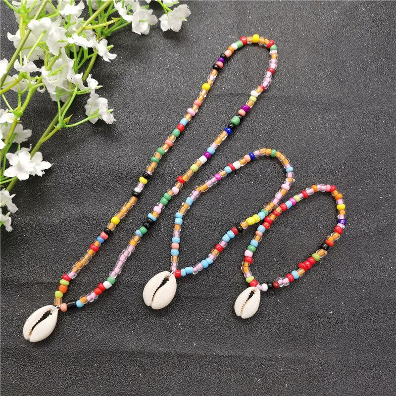 JCYMONG Elastic Line Choker Necklace For Women Colorful 4mm Beads Necklace 2021 Bohemian Natural Shell Pendant Necklace
