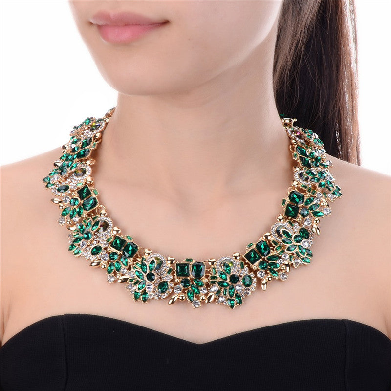 3 Colors Rhinestone Flower Necklaces Women Fashion Crystal Jewelry Charm Choker Statement Bib Collar Necklace
