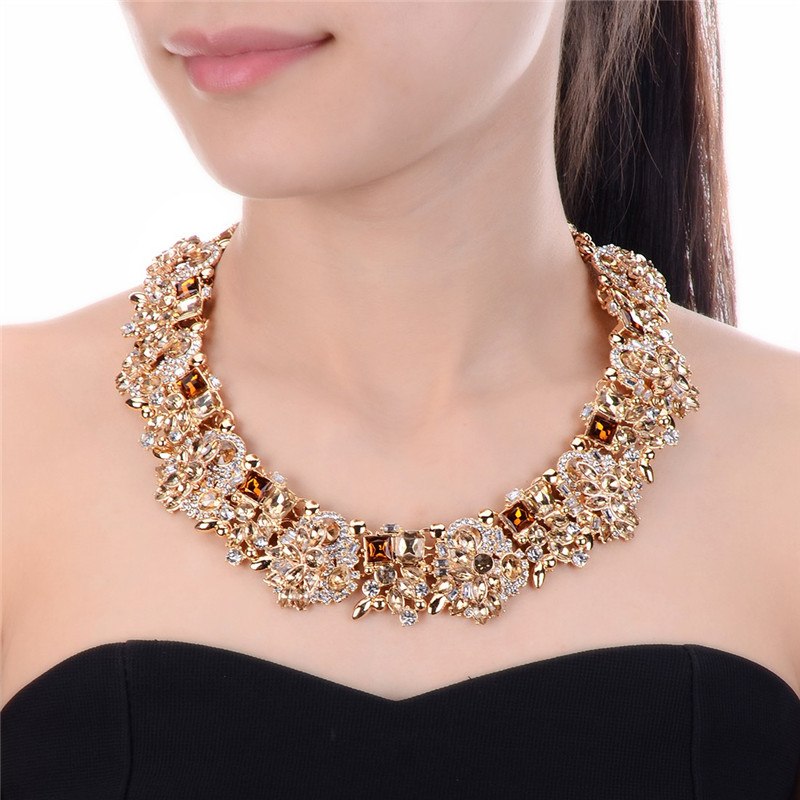 3 Colors Rhinestone Flower Necklaces Women Fashion Crystal Jewelry Charm Choker Statement Bib Collar Necklace