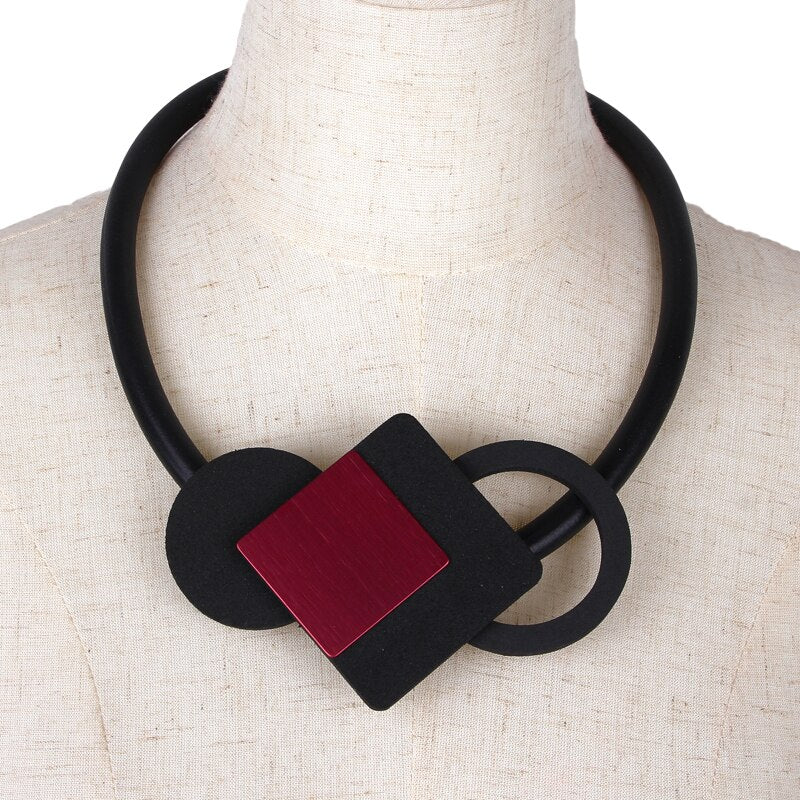 JID Womens Jewelry Geometric Red Choker Necklace Vintage Round And Square Metal  Pendant Necklaces Aesthetic Jewelery
