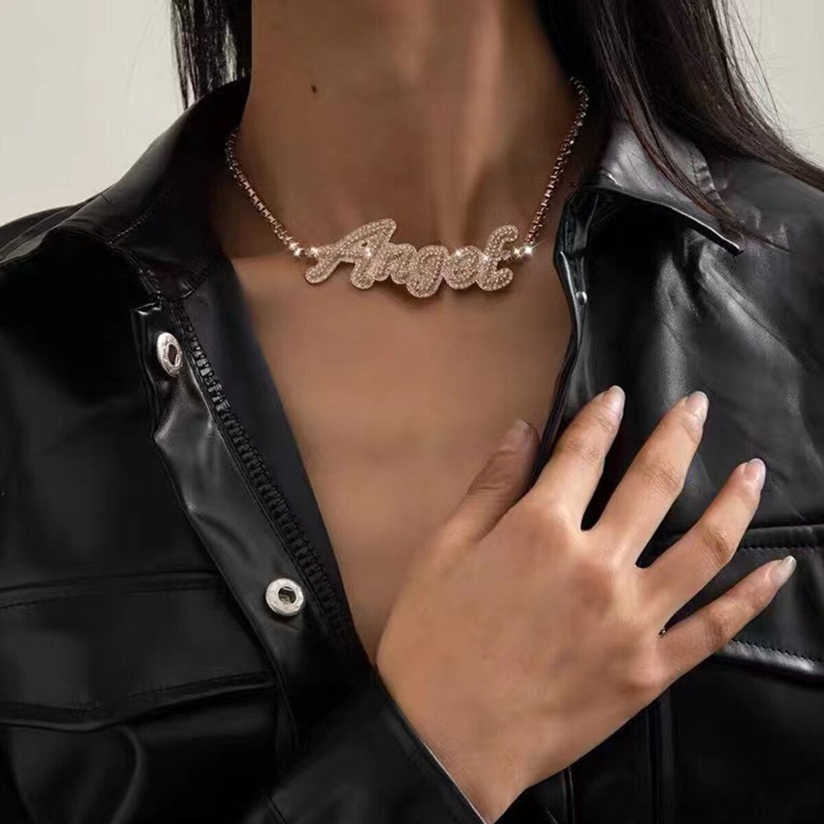 JIJIAWNEHUA  Trend Sparkling Rhinestone Alloy women's Letter Necklace Dinner Party  Statement Jewelry Accessories