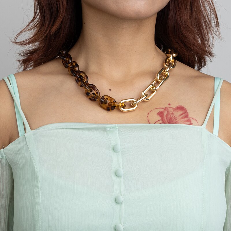 Jaeeyin 2021 Jewelry Chunky Metal Resin Link Chain Leopard Choker Gold Color Necklace s Gift For Women Lady