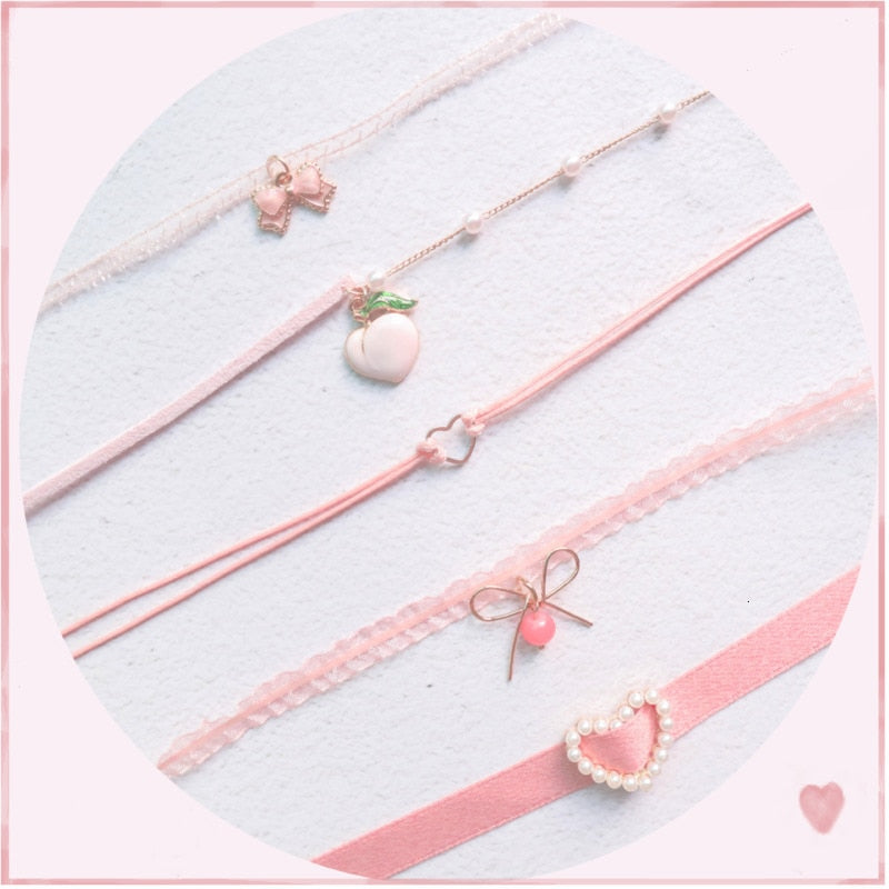 Japanese Kpop 2021 Spring Pink Peach Heart Pendant Choker Short Clavicle Necklaces For Girl Cute Aesthetic Jewelry