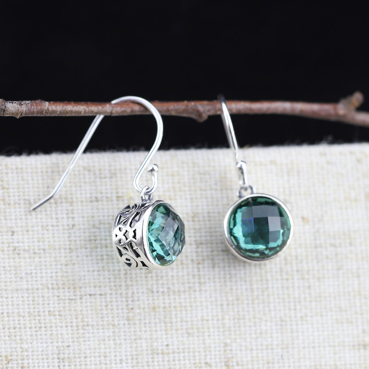 Jewelry, Thai Silver Hand Earrings Wholesale S925 Sterling Silver Jewelry, Hollow Lady, Cut Green Crystal Eardrop.