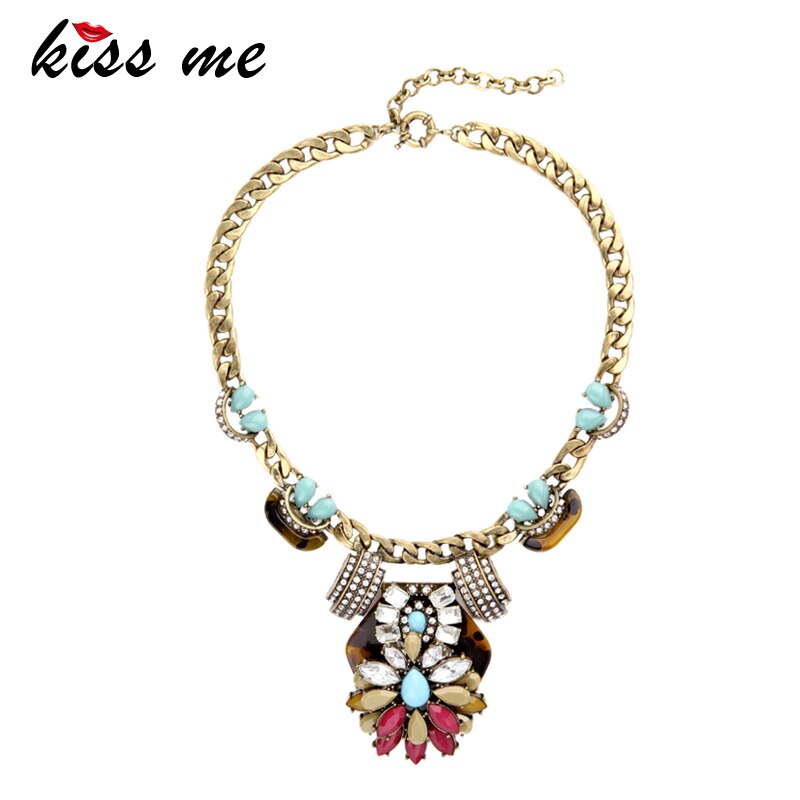 KISS ME Antique Gold Color Chain Alloy Vintage Necklace Colorful Geometric Crystal Pendant Necklace Collier Femme