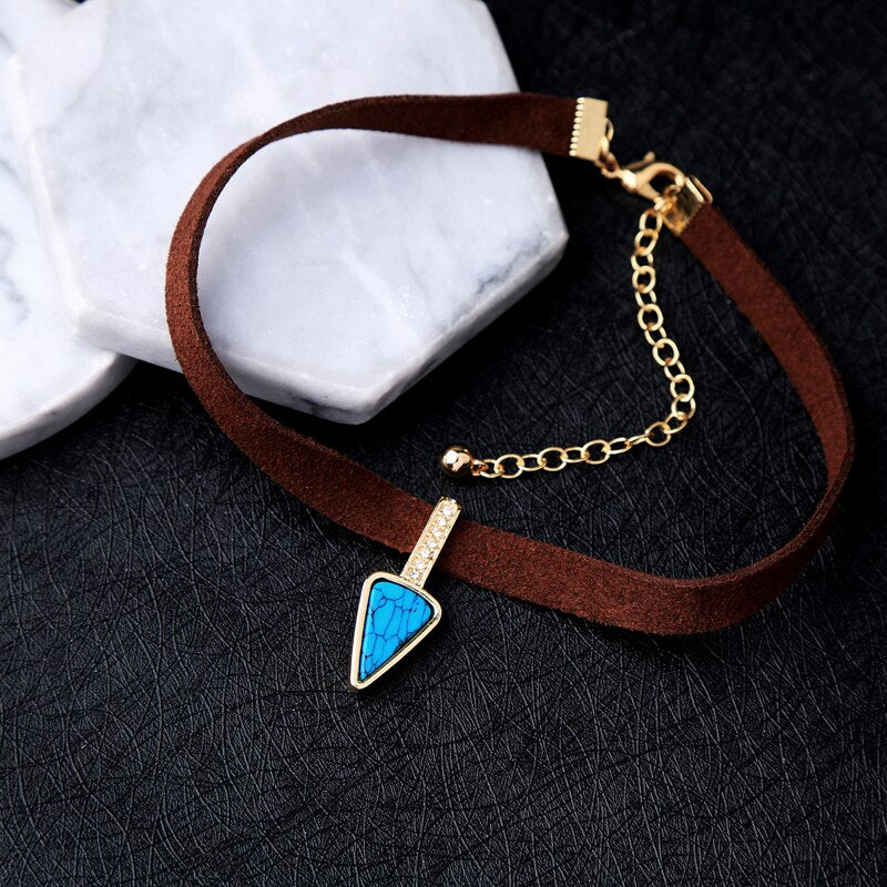 KISS ME Brown Imitation Leather Choker Necklace 2021 Popular Blue Triangle Synthetic Stone Maxi Necklace Vintage Jewelry