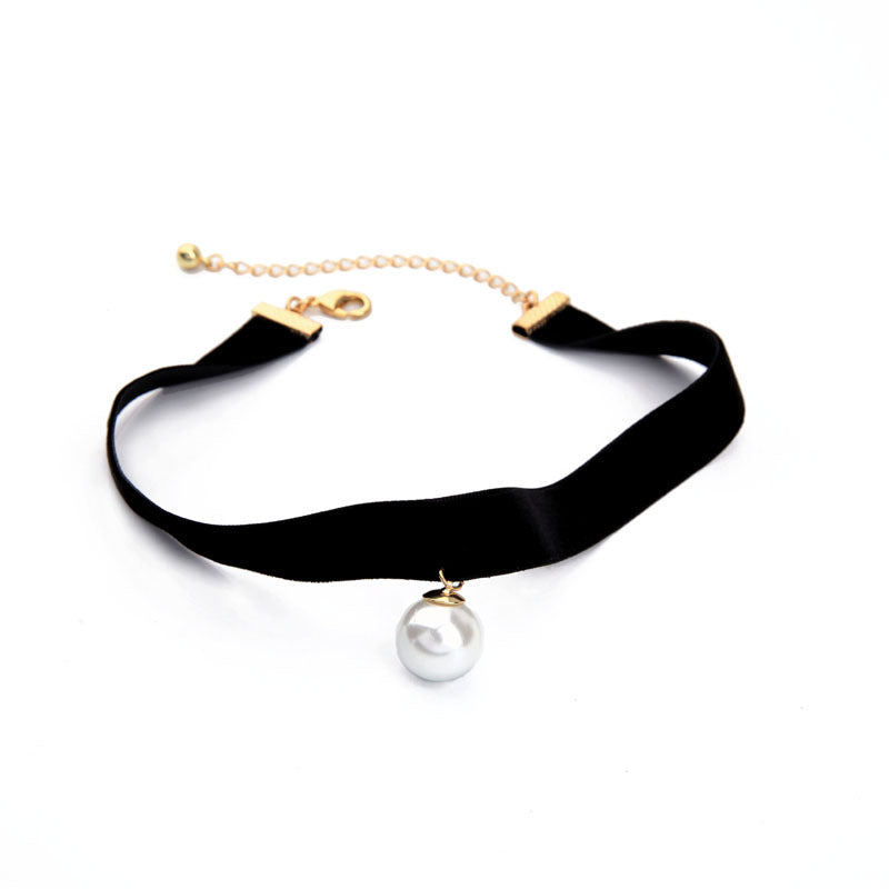 KISS ME New Popular Black Chokers Round Simulated Pearls Choker Necklace 2020 Fashion Jewelry Women Bijoux
