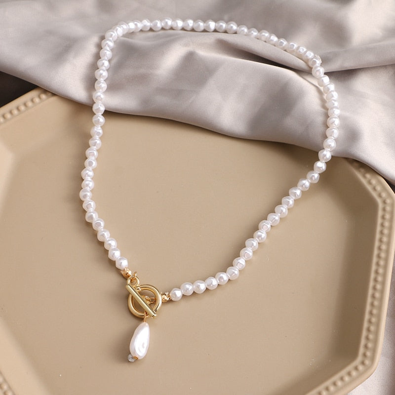KISS WIFE Vintage Pearl Choker Necklace For Women Summer White Imitation Pearl Necklaces Trend Elegant Wedding Jewelry