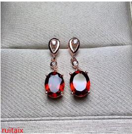 fine jewelry 925 Pure silver inlaid with natural water drop garnet female ear nail jewelry.