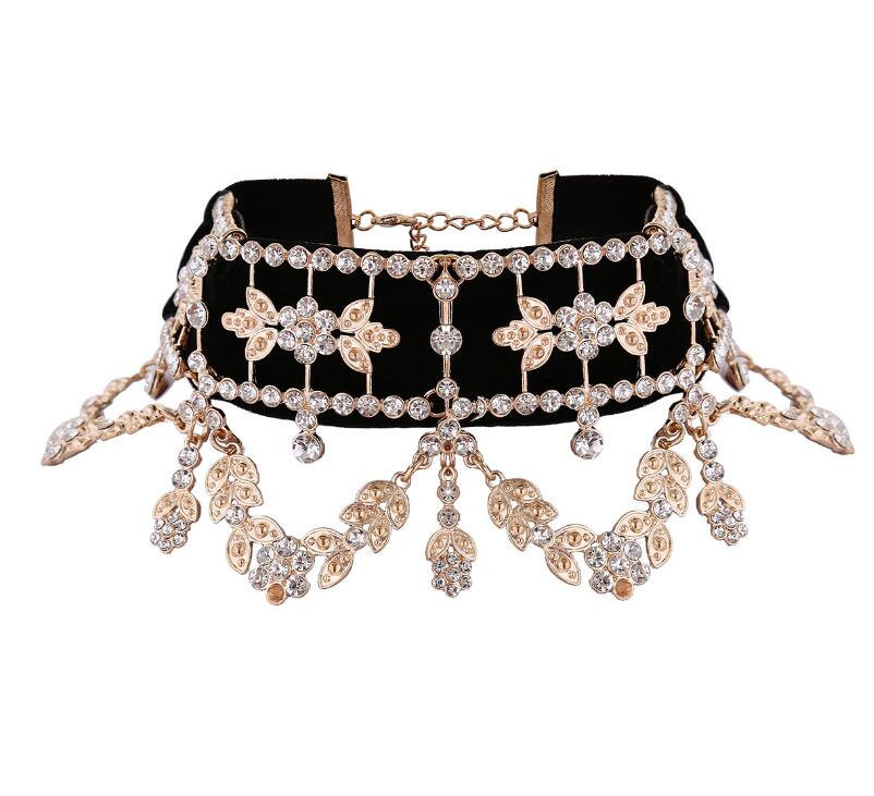 2020 Fashion Crystal Rhinestone Choker Necklace Velvet Statement Necklace for Women Collares Chocker Jewelry Party Gift