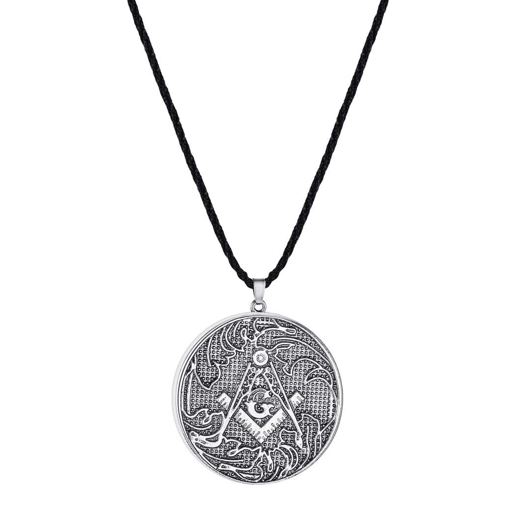 Kinitial Vintage Masonic Pyramid Eye Pendent Necklace for Men Women Retro Daily Geometirc Jewelry Knight Templar Symbol Gift