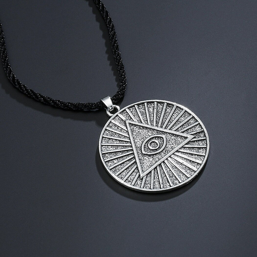 Kinitial Vintage Masonic Pyramid Eye Pendent Necklace for Men Women Retro Daily Geometirc Jewelry Knight Templar Symbol Gift