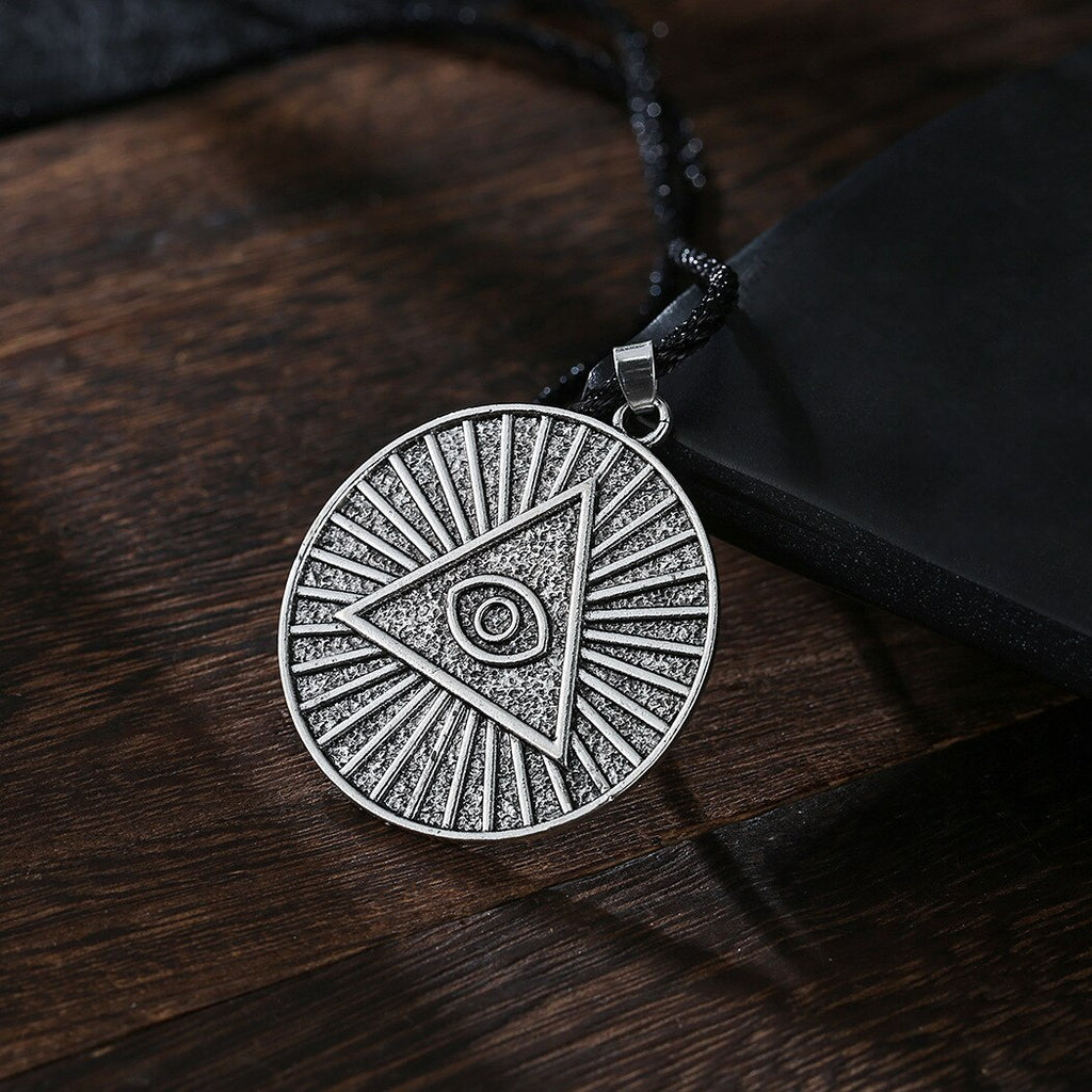 Kinitial Vintage Masonic Pyramid Eye Pendent Necklace for Men Women Retro Daily Geometirc Jewelry Knight Templar Symbol Gift