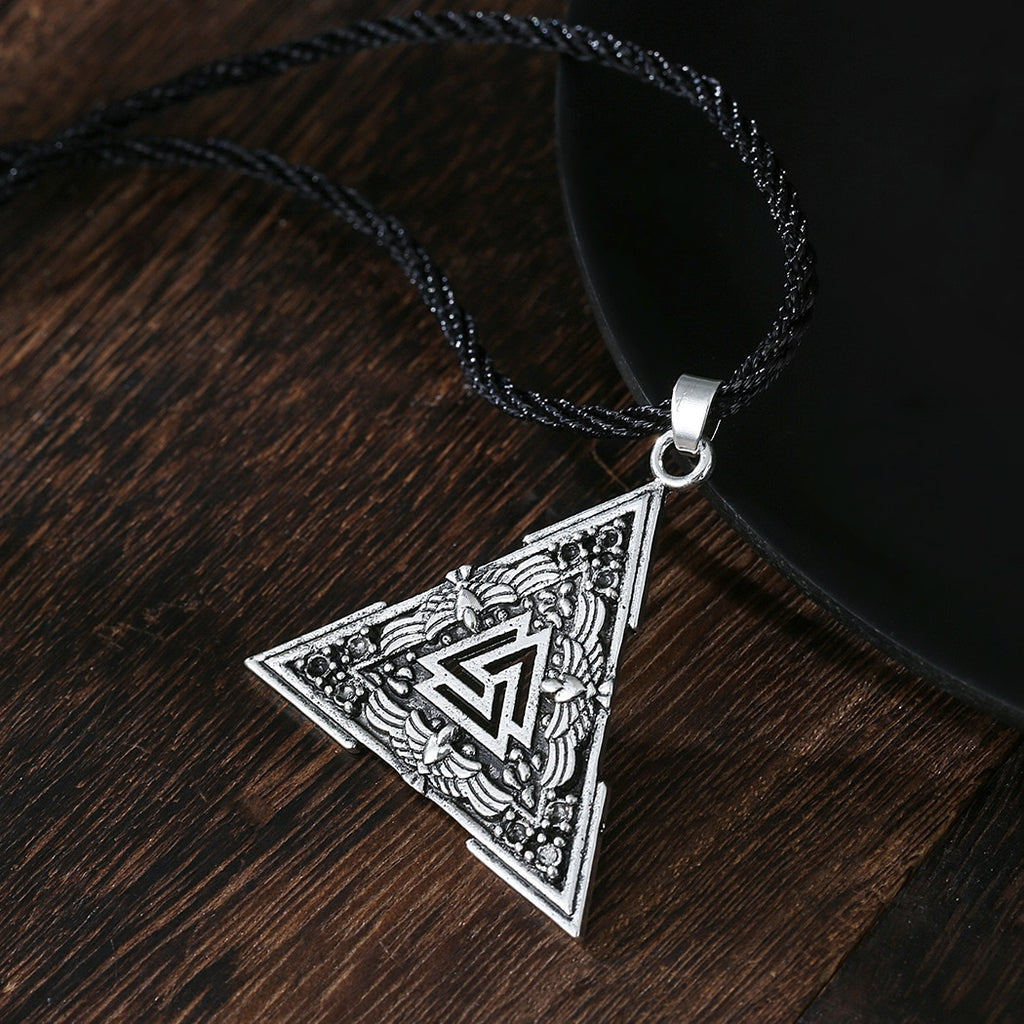 Kinitial Vintage Valknut Amulet Pendant Necklace For Women Scandinavian Wolves Elder Futhark Runes Viking Men Triangle Jewelry