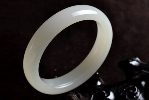 Fine Jewelry Beautiful China real natural white jade hand polished jade bracelet