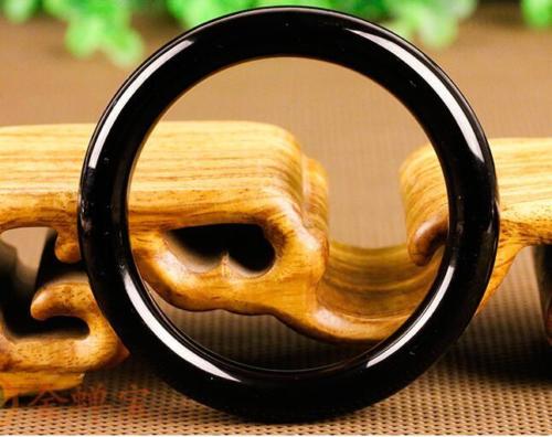 Fine Jewelry China's Natural Black Agate Bracelet Chalcedony Bracelet