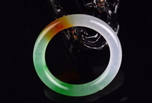 Fine Jewelry Chinese Natural Beautiful Emerald Green Nephrite Jade Bangle Bracelet