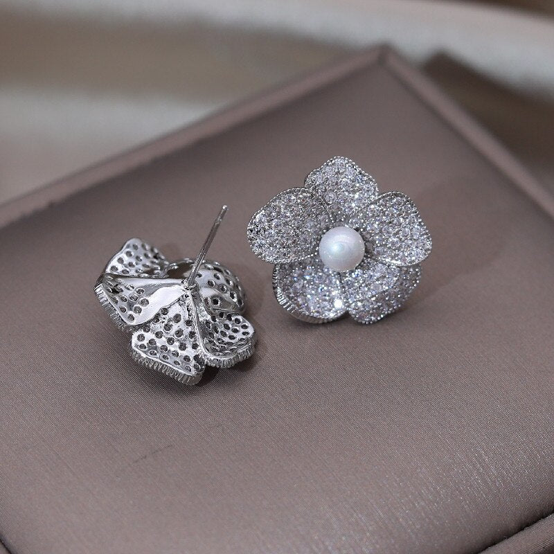 Korea Design Jewelry Delicate Copper Set Zircon Silver Color Flower Pearl Earrings Elegant Women's Party Accessories