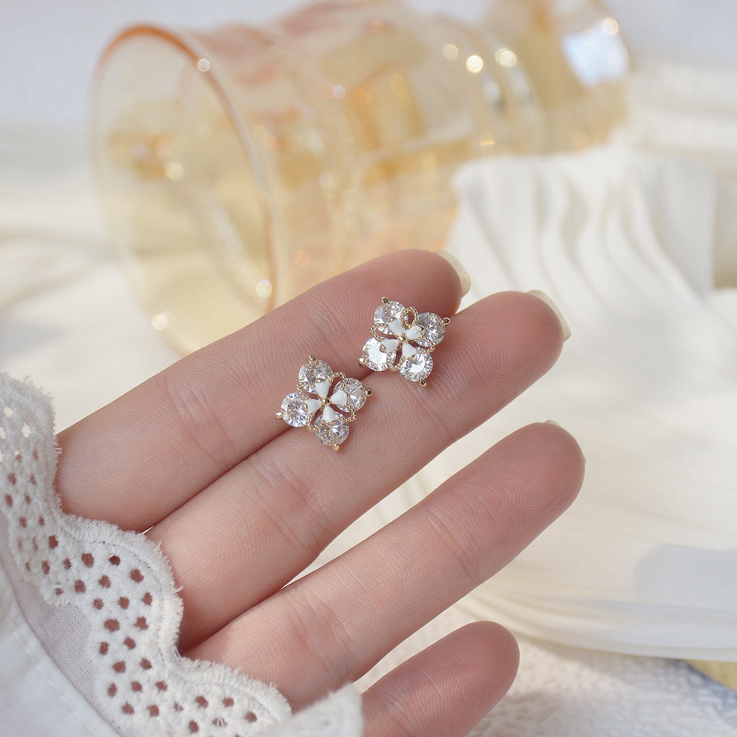 Korea Design Jewelry Exquisite AAA Zircon Flower Layered stud Earrings Elegant Women's White Oil Earrings