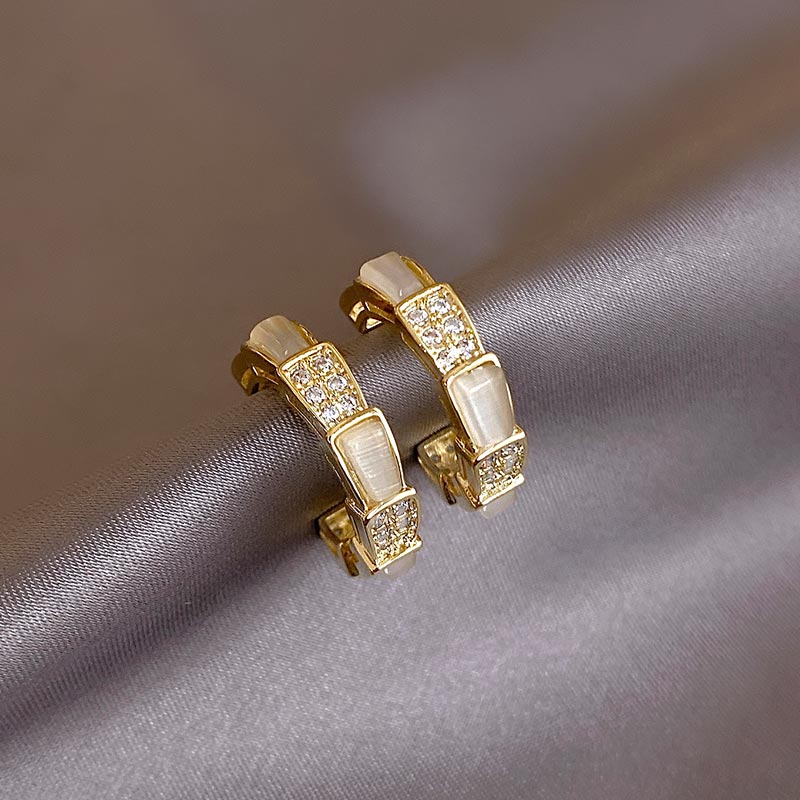 Korea Design Jewelry Exquisite Zircon Opal Dionysus Half Circle Earrings Elegant Women's Daily Work Accessories