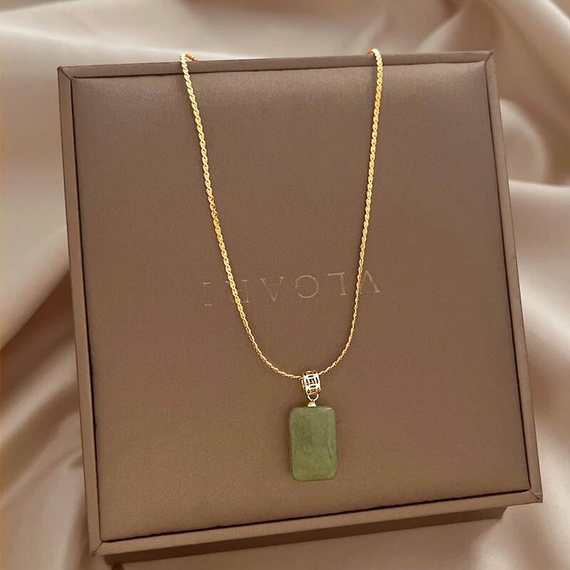 Korea Design Jewelry Simple Square Green Stone Pendant Necklace Elegant Women Type Clavicle Necklace