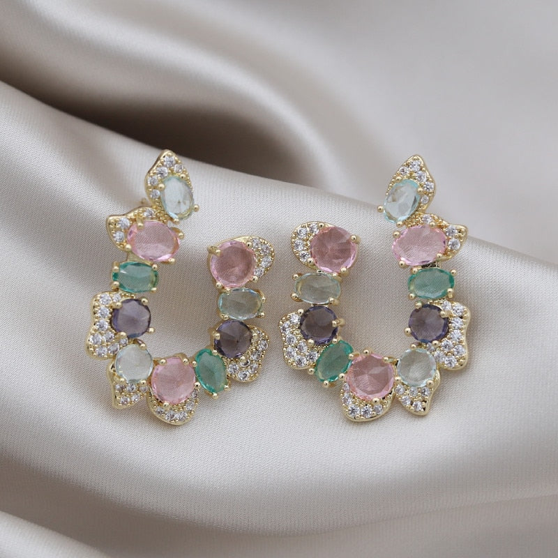 Korea Jewelry 14K Gold Plating  Zircon Color Crystal Letter U Earring  Women's Evening Party Accessories