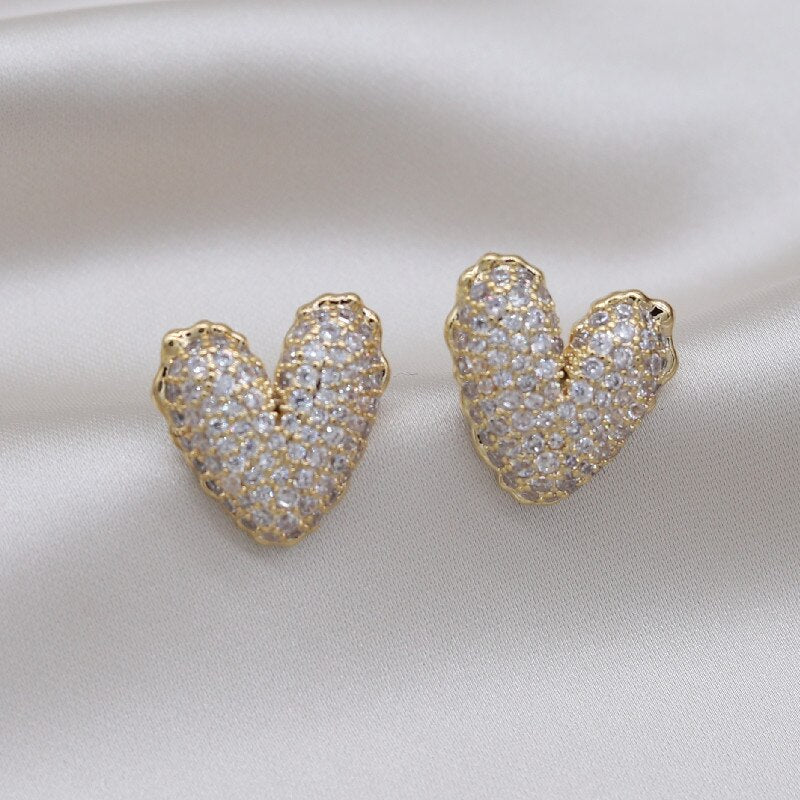 Korea Jewelry Exquisite Luxurious Full Zircon Heart Earrings Sweet and Elegant Women's Evening Party Accessories