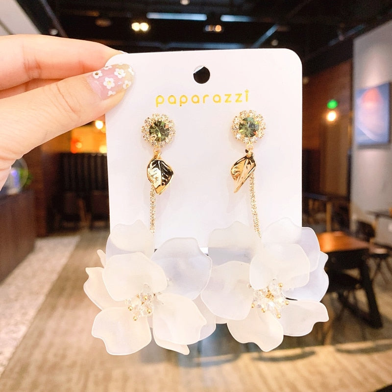 Korea jewelry exaggerated hand-woven large white flower earrings long holiday party statement earrings for women