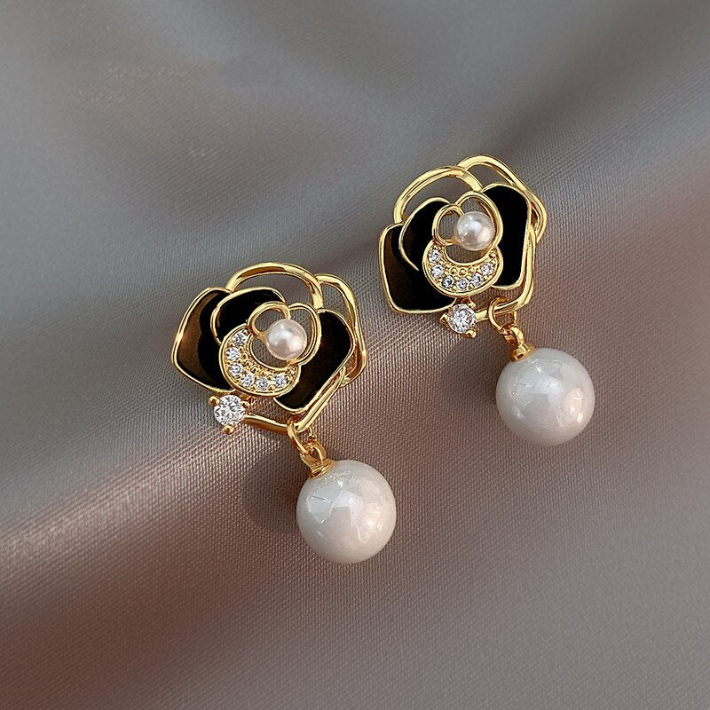 Korean Design Jewelry Hollow Black White Camellia Pearl Pendant Earrings Elegant Women's Daily Work Accessories