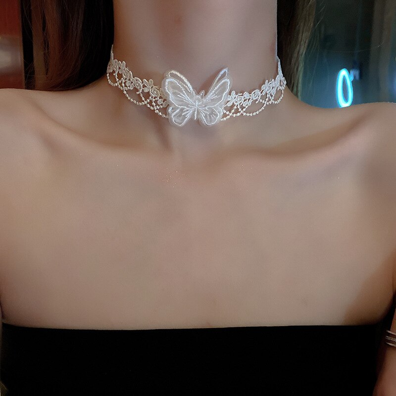 Korean Simple Personality Network Red Tide Liusen Temperament Short Super Fairy Lace Gauze Butterfly Neck Chain Necklace