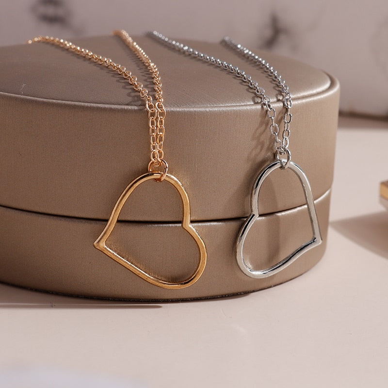 Korean Style Hollow Love Heart Pendant Necklaces for Women Simple Gold Silver Color Long Chain Necklaces Femme Jewelry Gifts