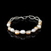 Korean fashion access White pearl classic bracelet near the round flaw surface growth pattern to send mother models