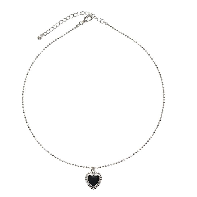Kpop Black Heart Necklace French Metal Love Clavicle Chain Korean Simple Female Short Pendanklace Female Short Pendant for Women