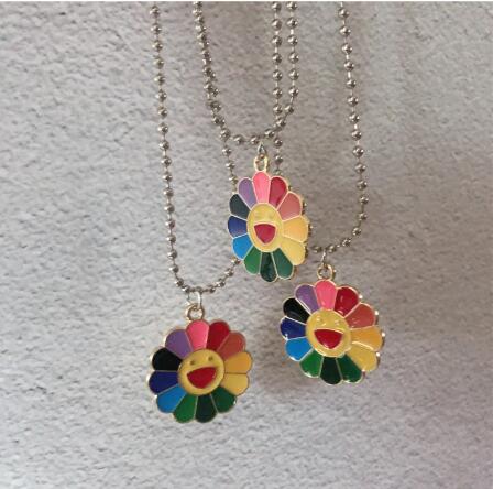 Kpop Harajuku Sun Flower Sunflower Colorful Petals Smiley Can Be Rotated Pendant Necklace igirl e boy girl aesthetic jewelry