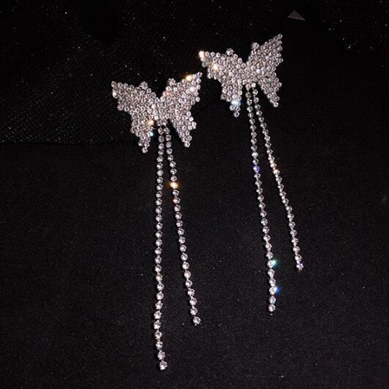 LATS Full Rhinestone Butterfly Necklace Silver Color Wild Tassel Clavicle Chain Necklace for Women Pendant Jewelry Gift