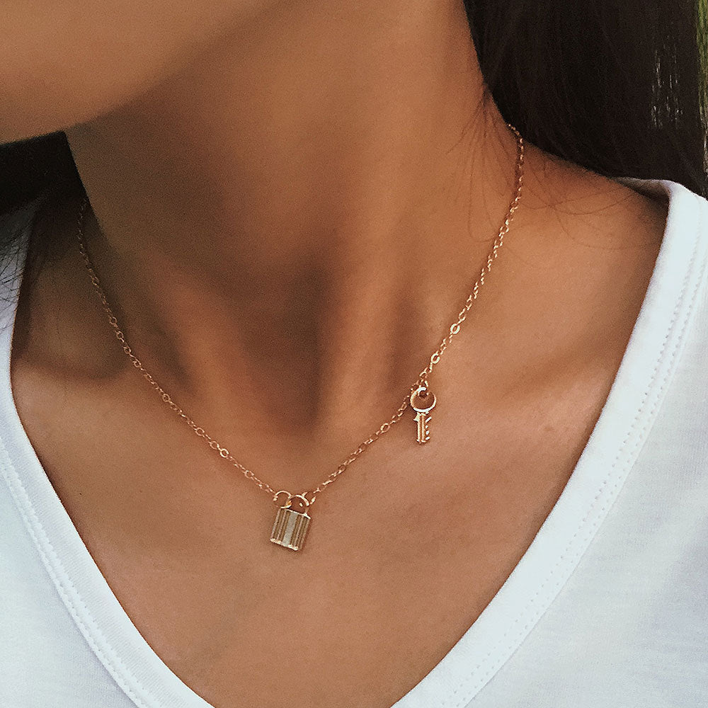 LATS Gold Silver Color Chain Pendant Butterfly Necklace for Women Layered Charm Choker Necklaces Boho Beach Jewelry Gift