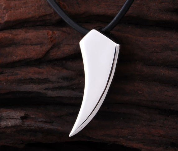 Fashion Brave Men's Necklace Silver Wolf Tooth Necklace Animal Pendant