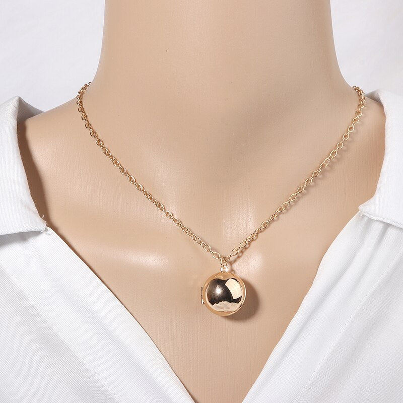 Lady Secret Message Ball Locket  Gold ColorPendant Necklace Jewelry Charm Vintage Make A Love Confession Necklace Birthday Gift