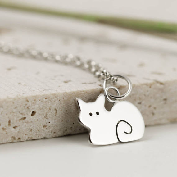 Charm Warm Cute Lovely Silver Cat Playing Simple Necklace , 10Pcs Spring Style, Everyd Wear Fashion Jewelry For Women