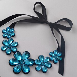 Leanzni   short statement necklace and pendant resin color fashionable woman  necklace gift